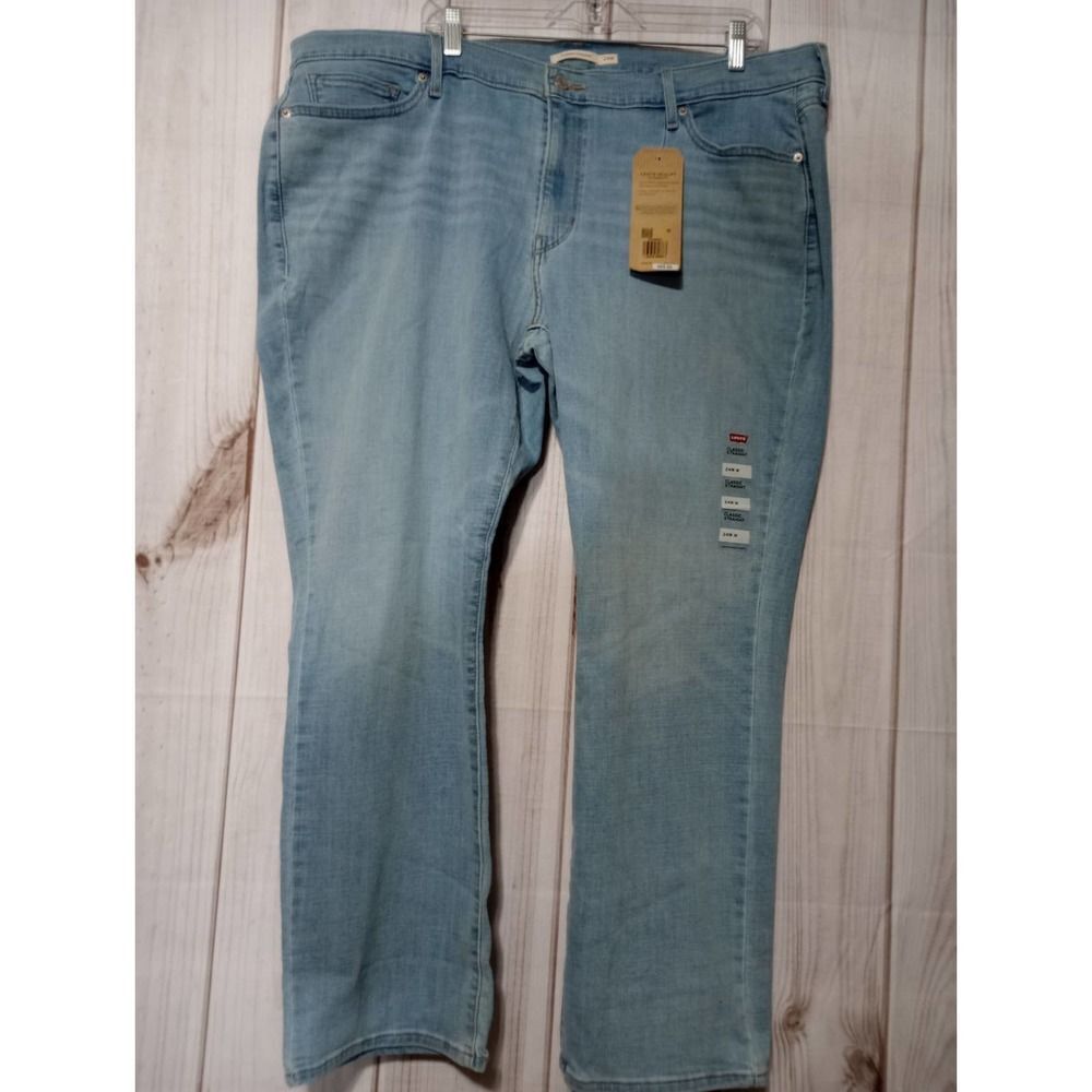 Levis Classic Straight Jeans Womens 24W M Light Wash Mid Rise Hypersoft Denim